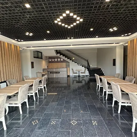 Akel Inn